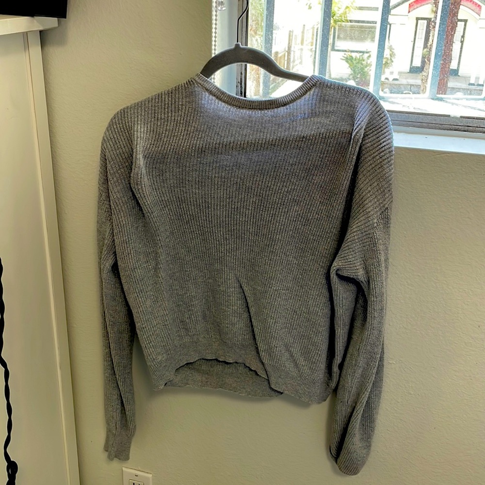 Brandy Melville sweater